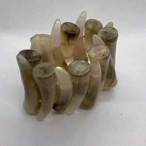 Vintage Grey Lucite ‘Horns’ Elastic Bracelet